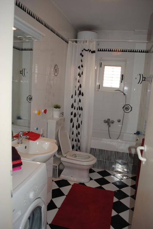 Apartment Optimist Makarska Zimmer foto