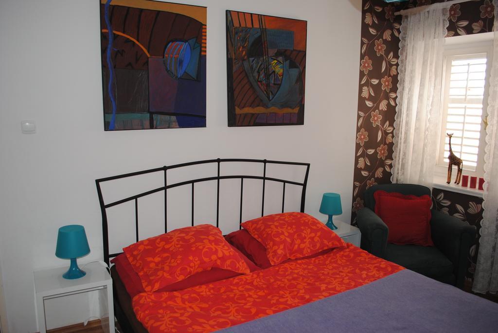 Apartment Optimist Makarska Zimmer foto