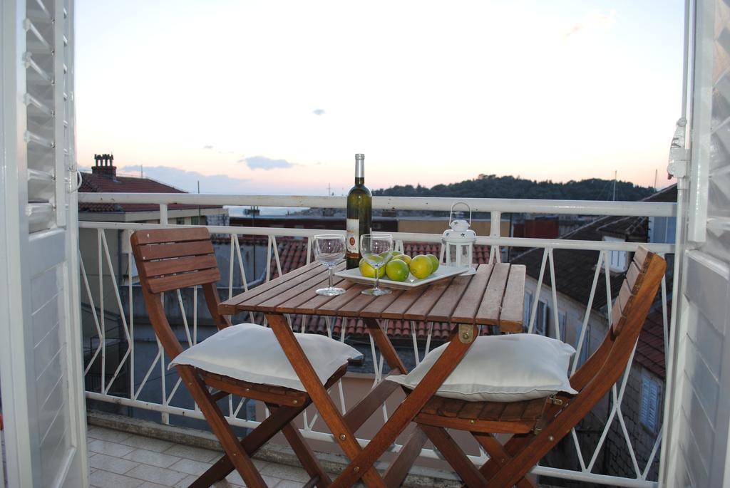 Apartment Optimist Makarska Zimmer foto